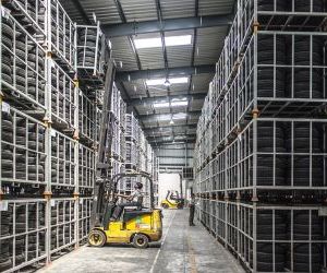public warehousing merchant account